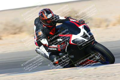 media/Jan-08-2022-SoCal Trackdays (Sat) [[1ec2777125]]/Turn 15 Inside (950am)/